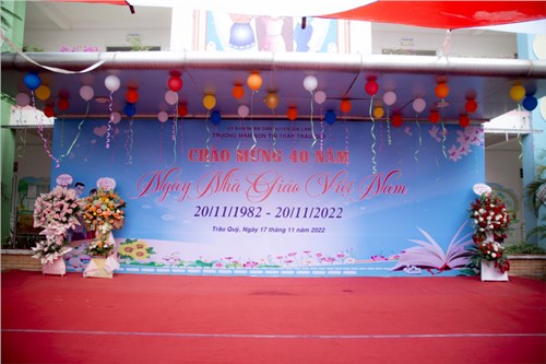 Trường MN thị trấn Trâu Quỳ tổ chức chương trình chào mừng kỉ niệm 40 năm ngày nhà giáo Việt Nam 20/11